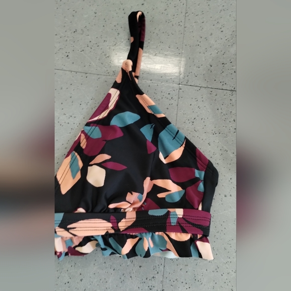 Kona Sol Bikini Top floral Flower with Ruffles swim wear bathing suit Size M - Picture 8 of 14